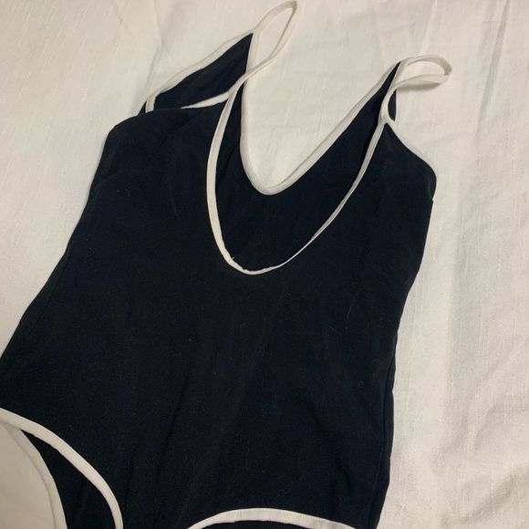 Express bodysuit - Picture 2 of 4